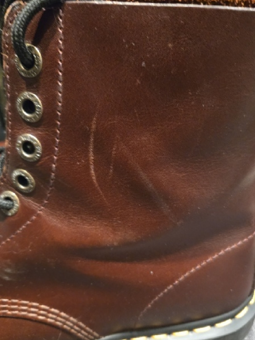 Dr. Martens Brown 1460 Pascal MAX - Picture 3 of 5